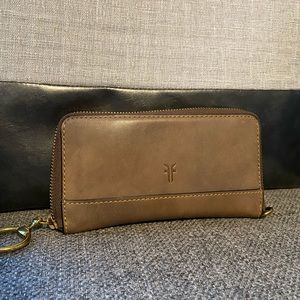 Frye Tan Zip Top Wallet